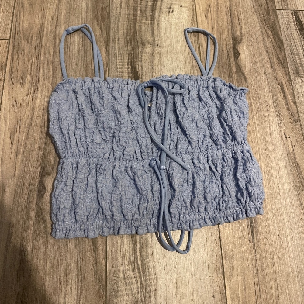 Cropped shirt